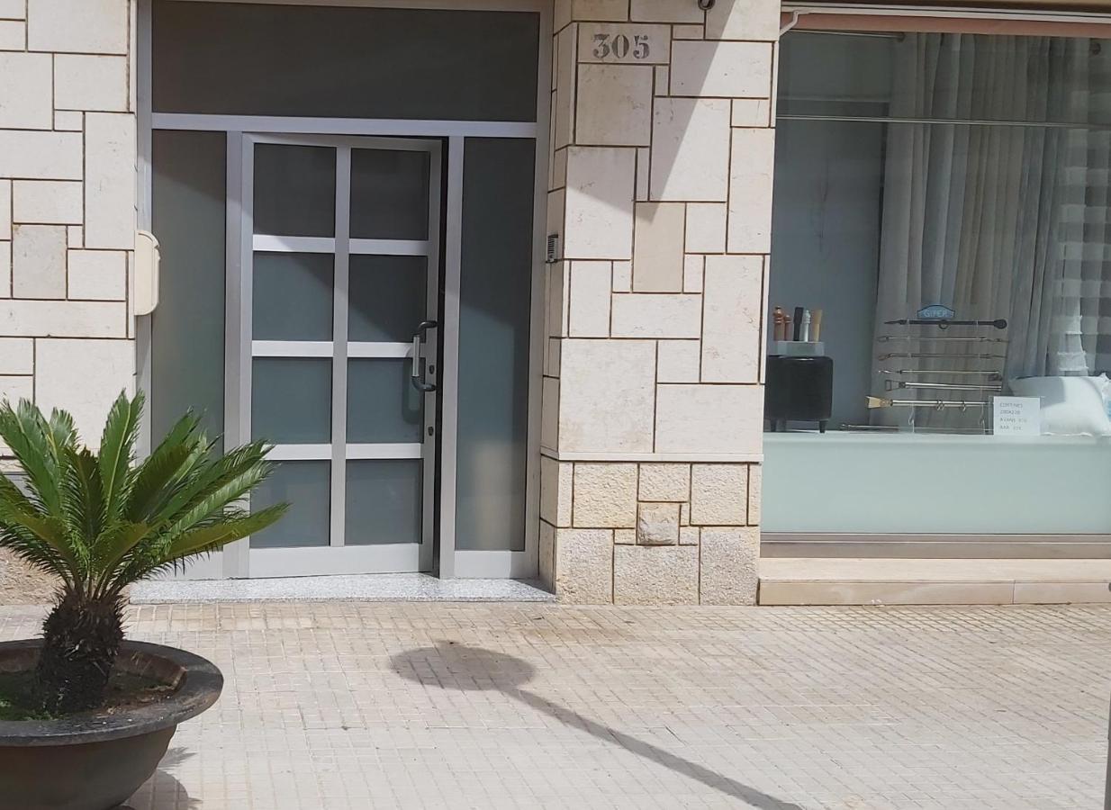 Comodo Apartamento Deltebre Luaran gambar